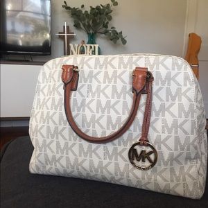 Michael Kors large satchel with cross body strap